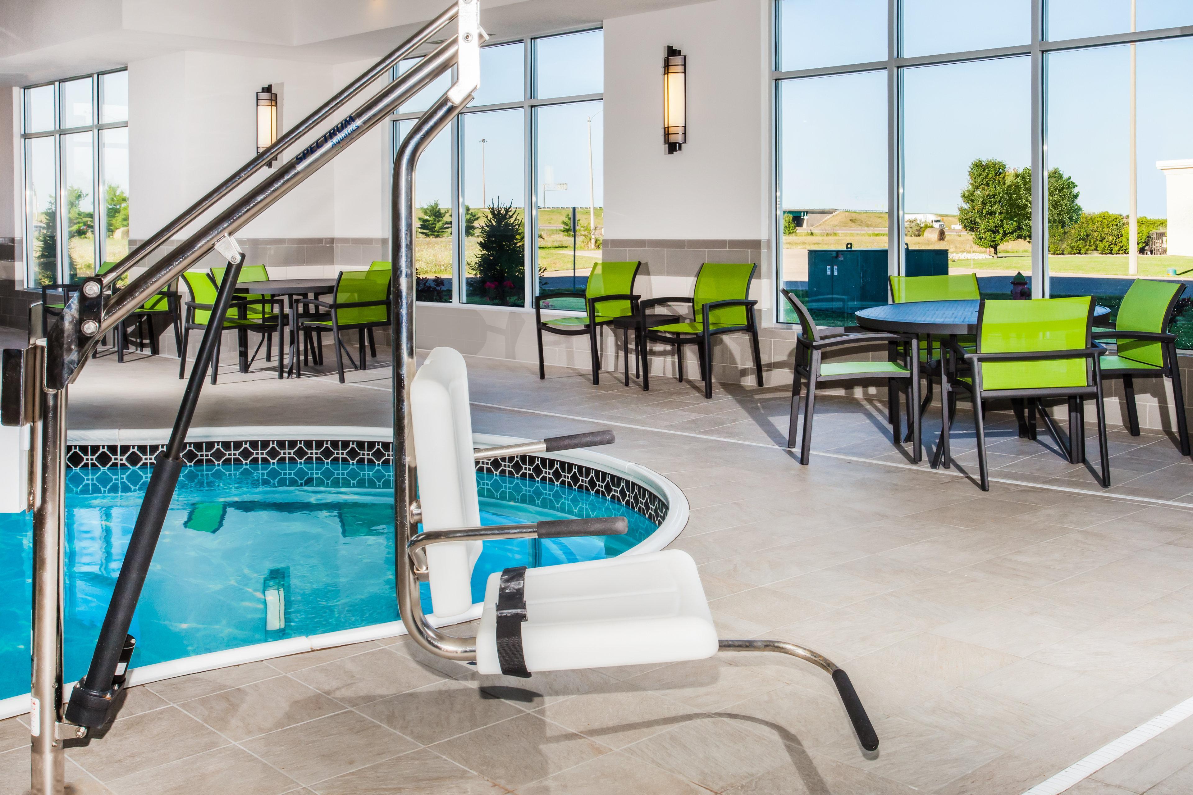 Holiday Inn Express & Suites Litchfield By Ihg Экстерьер фото