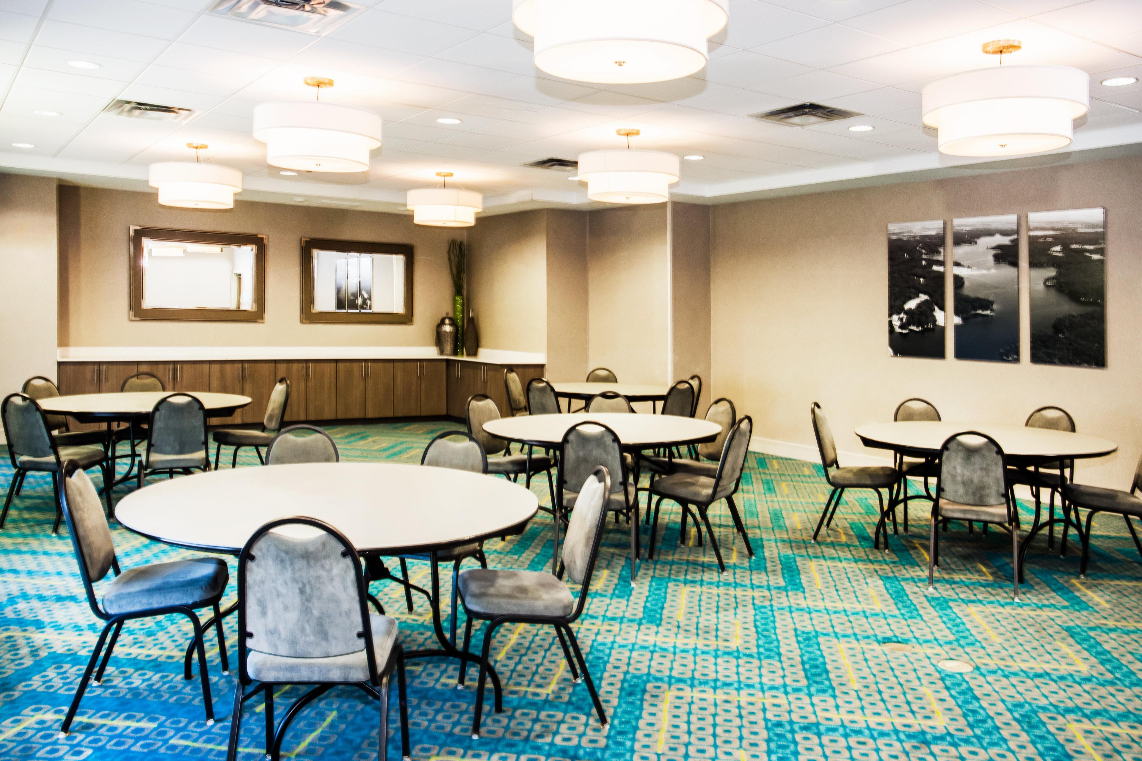 Holiday Inn Express & Suites Litchfield By Ihg Экстерьер фото