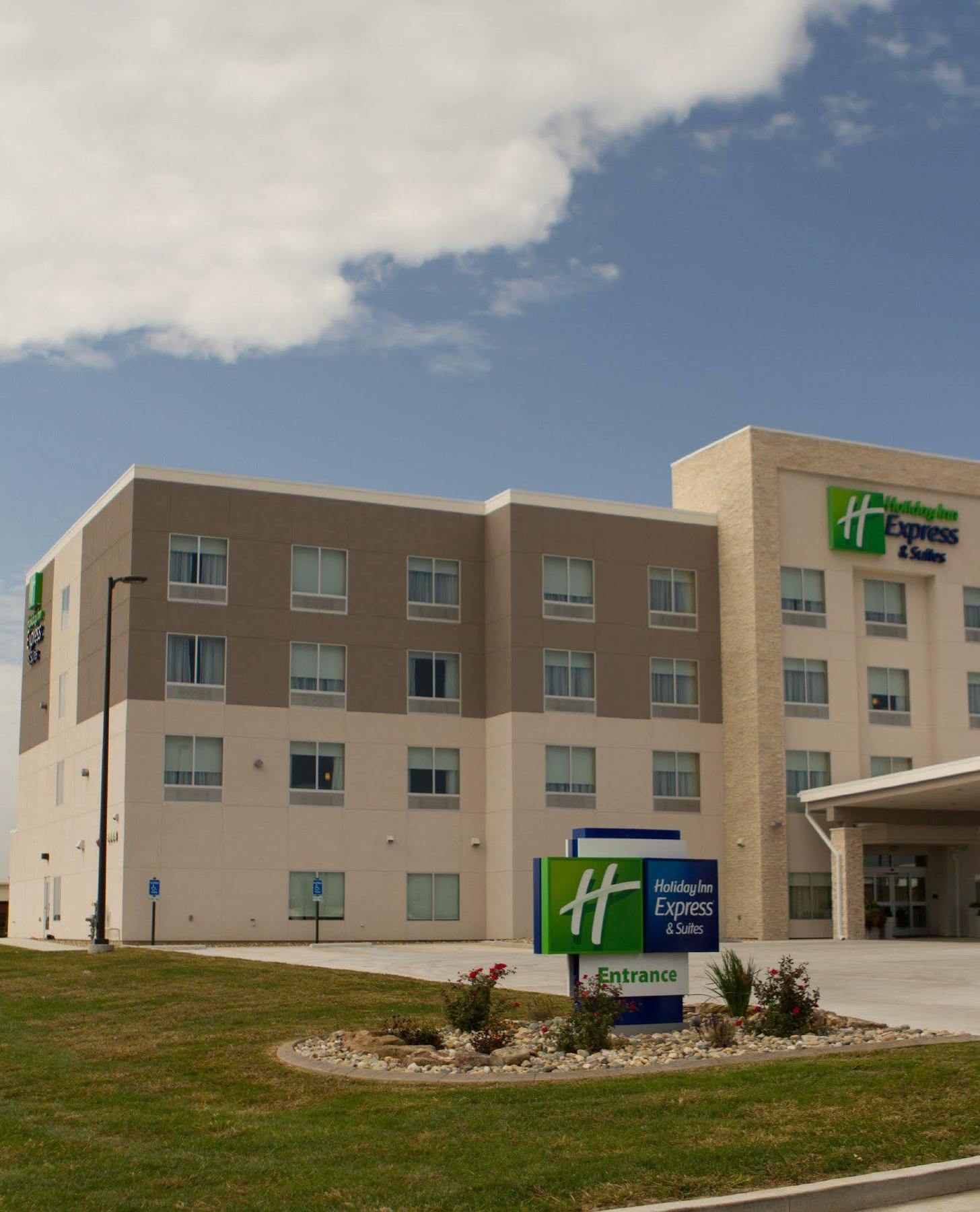 Holiday Inn Express & Suites Litchfield By Ihg Экстерьер фото